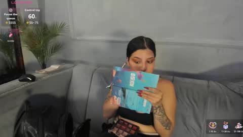 madyscarlett online show from 10/30/25, 01:23