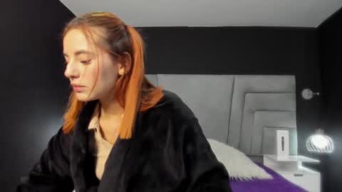 MAEE ANGELS online show from 03/04/25, 10:49