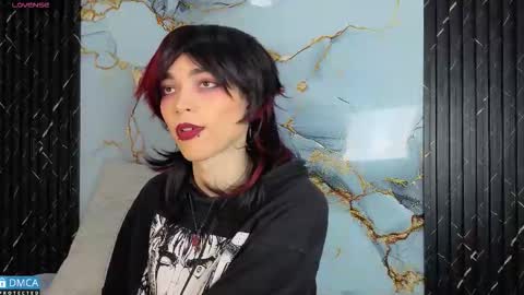 maevekuro online show from 10/17/25, 03:20