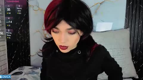 maevekuro online show from 10/30/25, 03:19