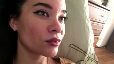 Snapshot of magggg658318 chatting on 01/04/25, 11:43 magggg658318 online show from 01/04/25, 11:43