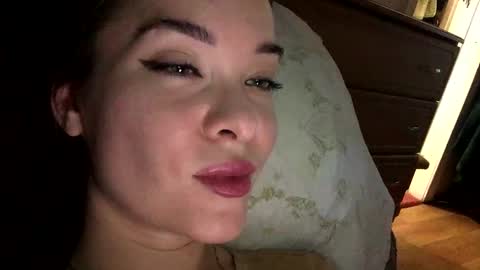 Snapshot of magggg658318 chatting on 01/11/25, 11:56 magggg658318 online show from 01/11/25, 11:56