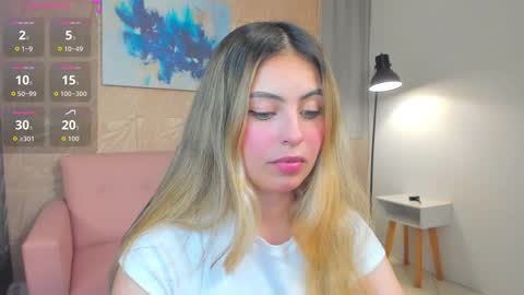 Fer online show from 11/12/25, 09:25