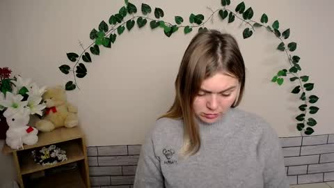 magic_katarina_ online show from 12/17/24, 08:01