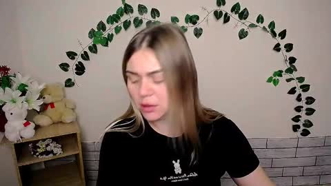 magic_katarina_ online show from 02/03/25, 07:18