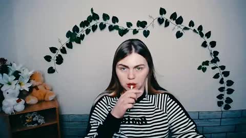 magic_katarina_ online show from 02/13/25, 07:35