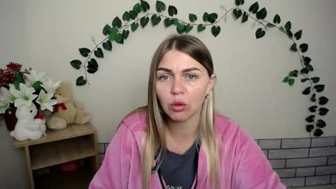 magic_katarina_ online show from 09/15/25, 06:35