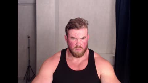 magicmax2017 online show from 10/10/25, 02:49