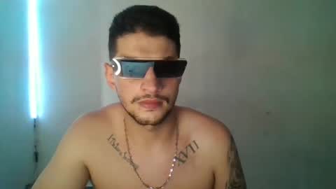 Snapshot of magico_9809 chatting on 03/04/25, 06:18 BRAYAN online show from 03/04/25, 06:18