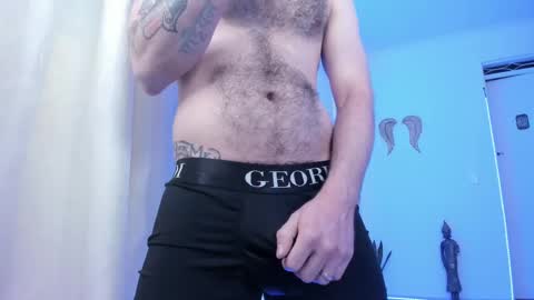 Snapshot of magnus_king chatting on 02/11/25, 04:55 online show from 02/11/25, 04:55