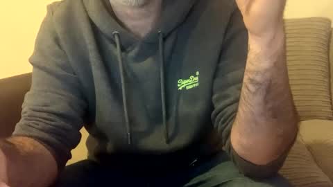 Daddy Bear online show from 01/07/25, 10:54