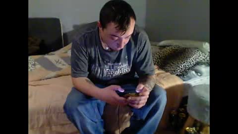 magru1973 online show from 11/28/25, 03:58