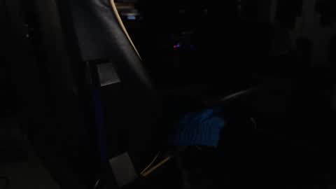 Snapshot of magxl21 chatting on 01/24/25, 10:53 magxl21 online show from 01/24/25, 10:53