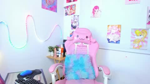 Snapshot of mahina01 chatting on 10/20/25, 03:01 online show from 10/20/25, 03:01