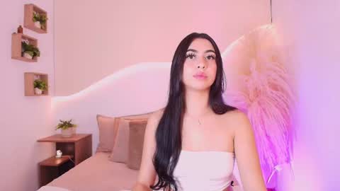 Snapshot of maia_lia_ chatting on 09/11/25, 07:25 MAIA LIA online show from 09/11/25, 07:25