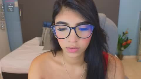Snapshot of maiaa_ruiz chatting on 10/01/25, 02:45 Maiaa Ruiz online show from 10/01/25, 02:45