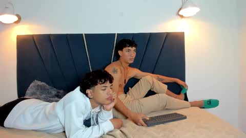 Snapshot of maicol_cum23 chatting on 10/31/25, 05:03 maicol_cum23 online show from 10/31/25, 05:03