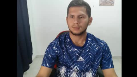 Snapshot of maik_135 chatting on 09/18/25, 12:34 maicol online show from 09/18/25, 12:34
