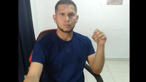 Snapshot of maik_135 chatting on 09/20/25, 10:16 maicol online show from 09/20/25, 10:16