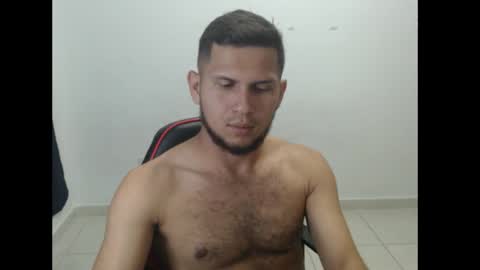 Snapshot of maik_135 chatting on 10/07/25, 10:51 maicol online show from 10/07/25, 10:51