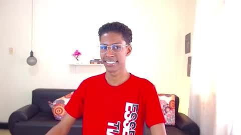 Snapshot of maiki18 chatting on 01/22/25, 02:24 I am Maik online show from 01/22/25, 02:24