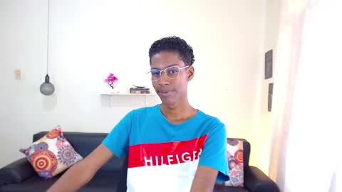 Snapshot of maiki18 chatting on 01/23/25, 01:56 I am Maik online show from 01/23/25, 01:56