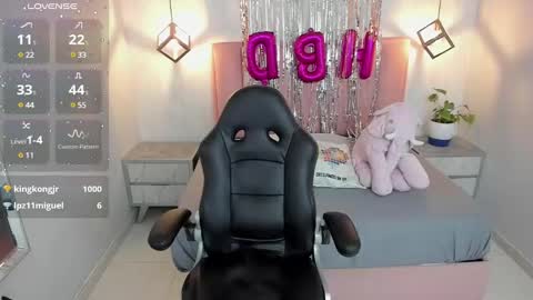  M A I L Y  online show from 02/07/25, 02:26