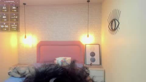  M A I L Y  online show from 03/10/25, 03:41