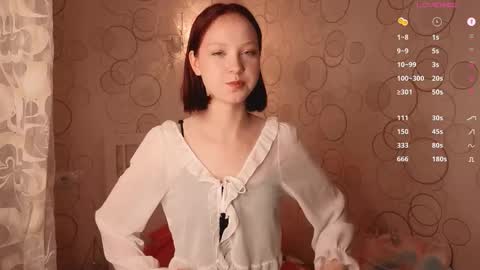 Maisie online show from 10/21/25, 07:03