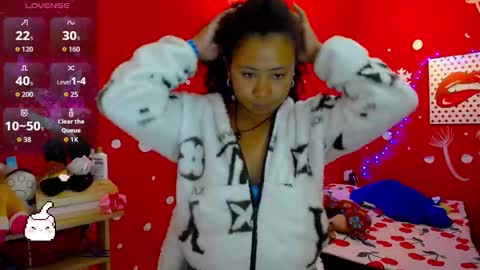 Snapshot of maite_loves chatting on 09/16/25, 11:33 Maite online show from 09/16/25, 11:33