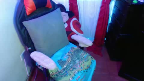 Snapshot of maitte_22 chatting on 02/09/25, 06:54 Hello friends Im on another account online show from 02/09/25, 06:54