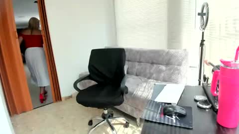 Majo Soussa online show from 02/06/25, 07:18