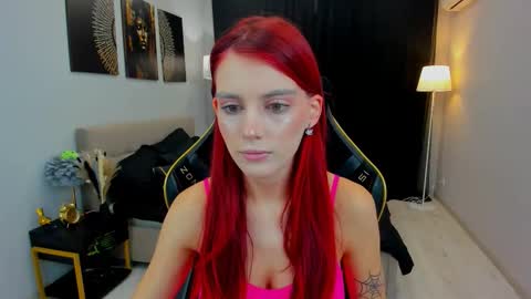Snapshot of make_love_1 chatting on 09/26/25, 02:26 Chloe online show from 09/26/25, 02:26
