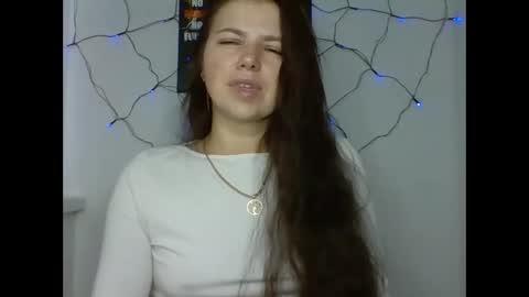 make_mesmile online show from 11/05/25, 07:30