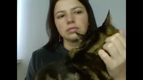 make_mesmile online show from 11/17/25, 07:03