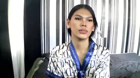 Snapshot of makekeanacum chatting on 03/07/25, 04:02 SWEET KEANA online show from 03/07/25, 04:02