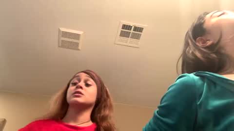 hokulani online show from 12/31/24, 12:00