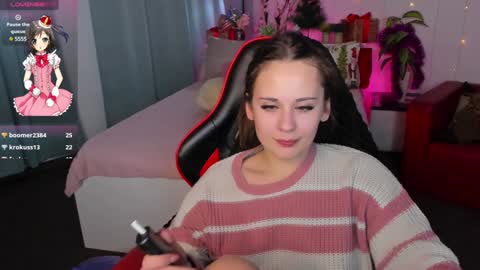 Snapshot of makima_lee chatting on 12/30/24, 07:42 Makima online show from 12/30/24, 07:42
