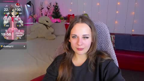 Snapshot of makima_lee chatting on 01/16/25, 05:32 Makima online show from 01/16/25, 05:32
