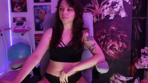 MakiyahBelle online show from 02/08/25, 09:56