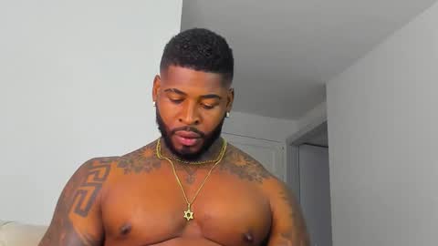 Makonnen online show from 10/24/25, 10:17