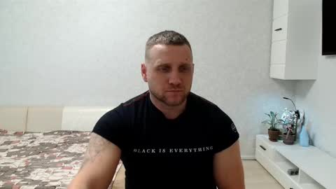 Snapshot of malchyshka chatting on 02/18/25, 10:05 malchyshka online show from 02/18/25, 10:05