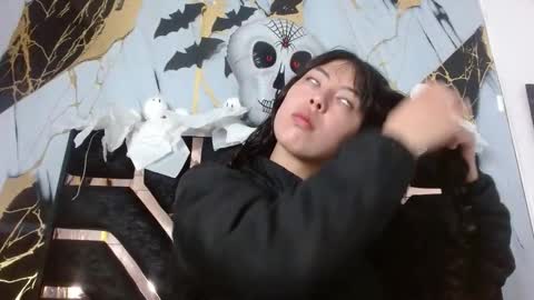 malejacs01 online show from 10/28/25, 12:09