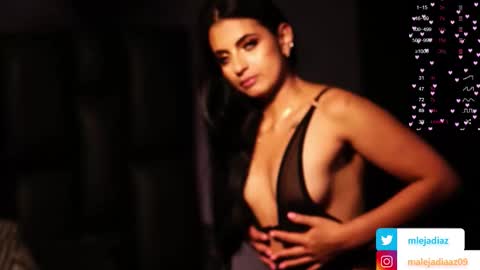 Maleja Diaz online show from 10/19/25, 12:06