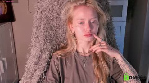 Malena online show from 10/09/25, 10:35