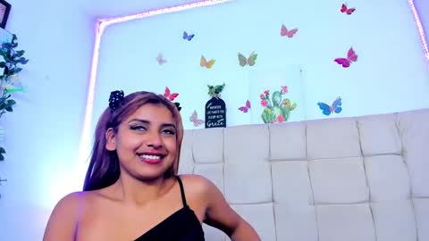 malenahot303av online show from 09/10/25, 12:43