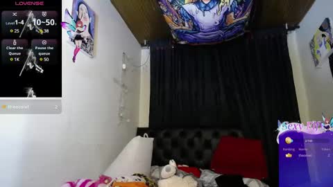 Snapshot of maliceinwonderland25 chatting on 01/07/25, 02:42 Alice Asylum online show from 01/07/25, 02:42