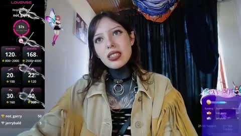 Snapshot of maliceinwonderland25 chatting on 03/08/25, 09:18 Alice Asylum online show from 03/08/25, 09:18