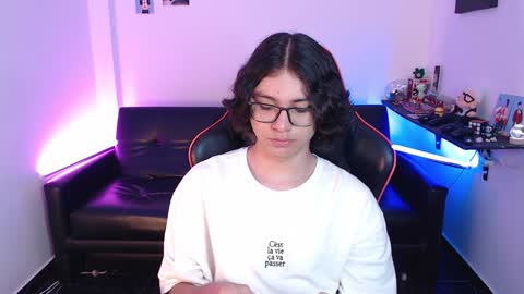 Snapshot of malik_harrison_ chatting on 01/10/25, 05:13 Malik online show from 01/10/25, 05:13