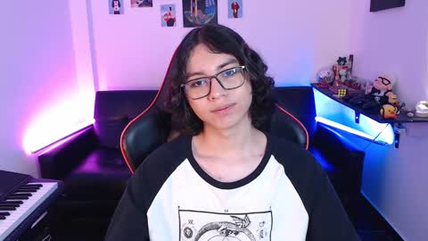 Snapshot of malik_harrison_ chatting on 02/19/25, 05:16 Malik online show from 02/19/25, 05:16